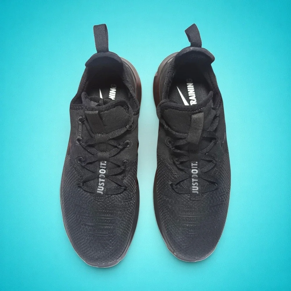 New Women's Nike Free‎ TR 8 Triple Black Shoes, Size 7